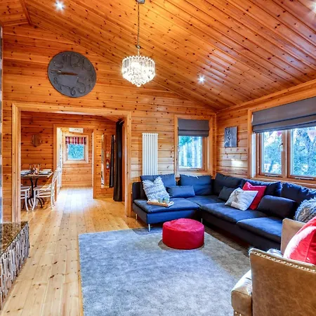 Holiday home 3 Bed In 77736