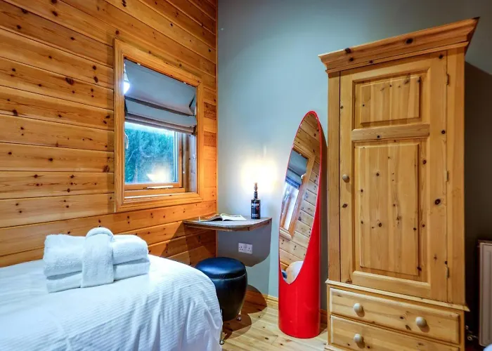 Сasa de vacaciones 3 Bed In Middlesbrough Oc-77736